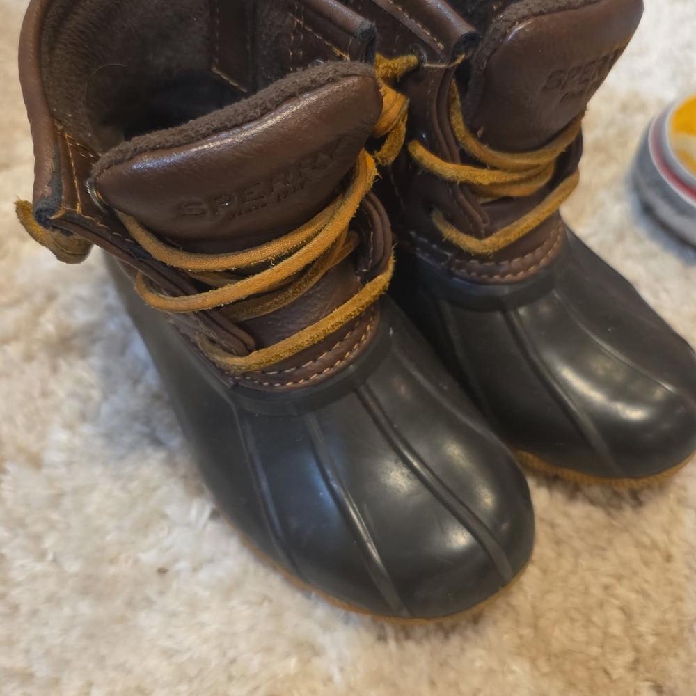 Sperry Brown and Black Waterproof Boots with Rugged Sole